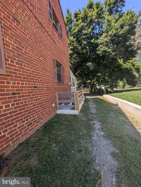 11926 Bluhill Rd, Silver Spring, MD 20902 photo 27