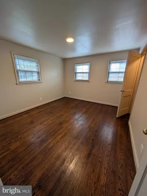 11926 Bluhill Rd, Silver Spring, MD 20902 photo 10