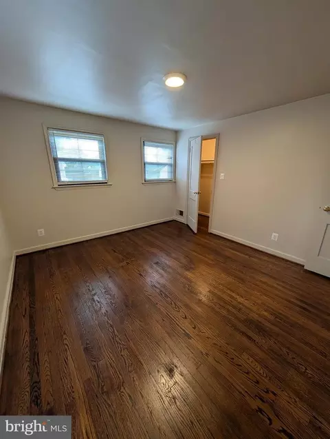 11926 Bluhill Rd, Silver Spring, MD 20902 photo 9