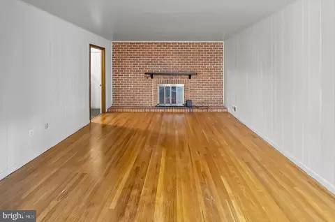 Living - 12509 White Dr, Silver Spring, MD 20904 photo 5 of 9