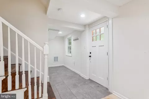 Entry Way - 2908 Newcastle Ave, Silver Spring, MD 20910 photo 1 of 2