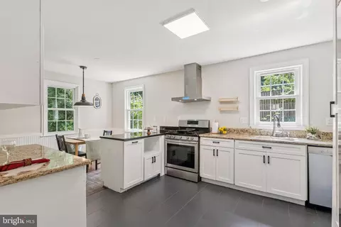 Kitchen - 2908 Newcastle Ave, Silver Spring, MD 20910 photo 1 of 2