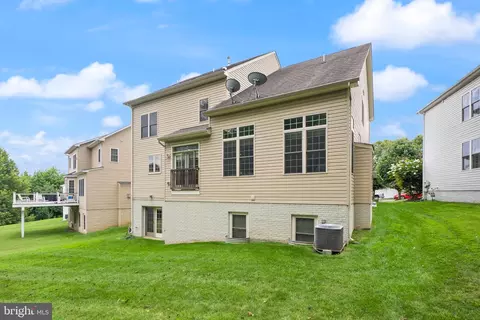 13752 Night Sky Dr, Silver Spring, MD 20906 photo 3