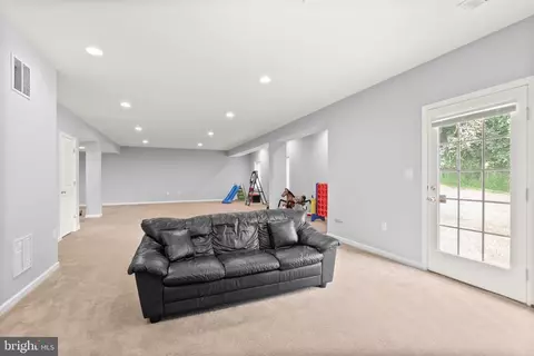 13752 Night Sky Dr, Silver Spring, MD 20906 photo 48