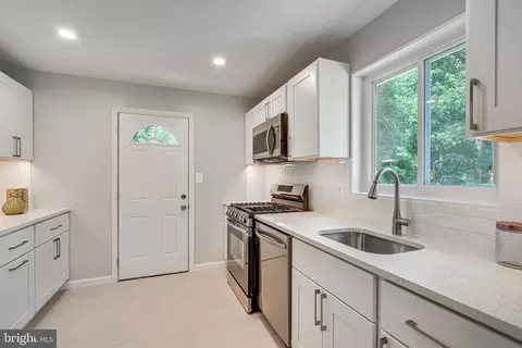Kitchen - 3919 Littleton St, Silver Spring, MD 20906 photo 2 of 3