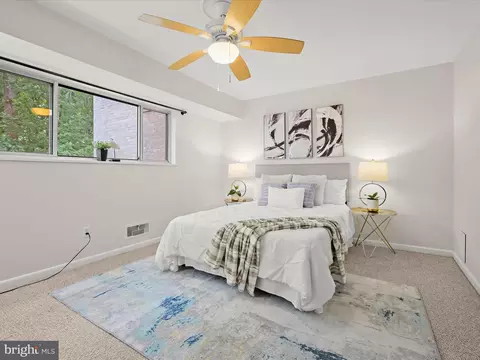 Bedroom - 10625 Montrose Ave #103, Bethesda, MD 20814 photo 1 of 4