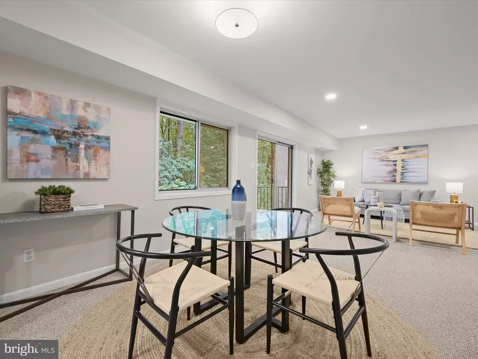 Dining - 10625 Montrose Ave #103, Bethesda, MD 20814 photo 3 of 3