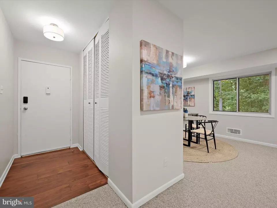 Entry Way - 10625 Montrose Ave #103, Bethesda, MD 20814 photo 1 of 3