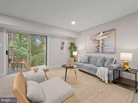 Living - 10625 Montrose Ave #103, Bethesda, MD 20814 photo 1 of 5
