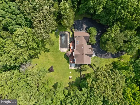 View/Area - 15713 Holly Grove Rd, Silver Spring, MD 20905 photo 6 of 8