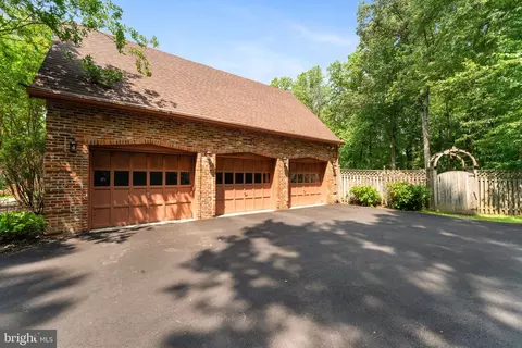 Exterior - 15713 Holly Grove Rd, Silver Spring, MD 20905 photo 8 of 12