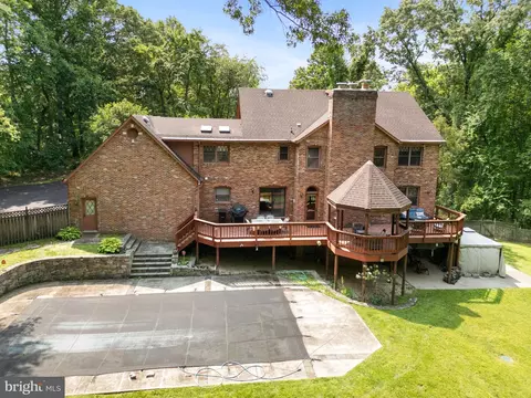Exterior - 15713 Holly Grove Rd, Silver Spring, MD 20905 photo 11 of 12