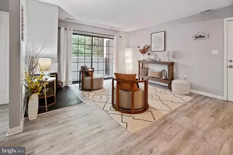 1647 Carriage House Ter #E, Silver Spring, MD 20904