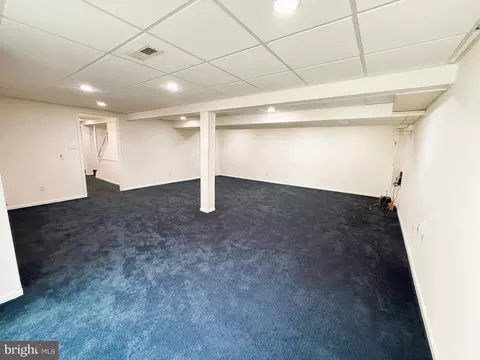 9105 Paddock Ln, Potomac, MD 20854 photo 31