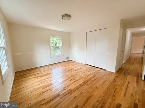 9105 Paddock Ln, Potomac, MD 20854 photo 35
