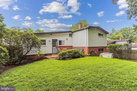 Exterior - 11410 Rockbridge Rd, Silver Spring, MD 20902 photo 3 of 16