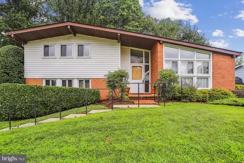 11410 Rockbridge Rd, Silver Spring, MD 20902