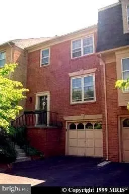 7206 Taveshire Way, Bethesda, MD 20817