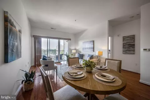 8045 Newell St #516, Silver Spring, MD 20910 photo 10