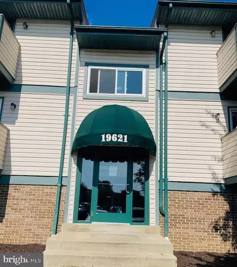 19621 Gunners Branch Rd #H, Germantown, MD 20876