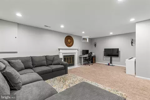 2420 Ladymeade Dr N, Silver Spring, MD 20906 photo 32