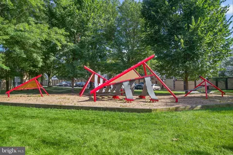 2211 Greenery Ln #103-6, Silver Spring, MD 20906 photo 36
