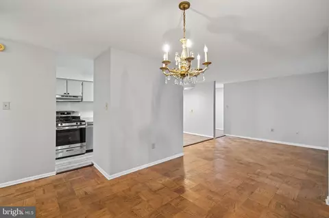 2211 Greenery Ln #103-6, Silver Spring, MD 20906 photo 12