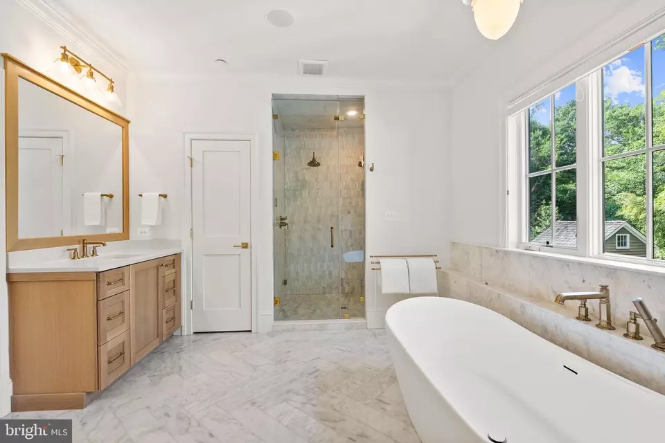 Bath - 6213 Dahlonega Rd, Bethesda, MD 20816 photo 9 of 15