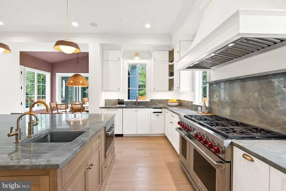 Kitchen - 6213 Dahlonega Rd, Bethesda, MD 20816 photo 6 of 9