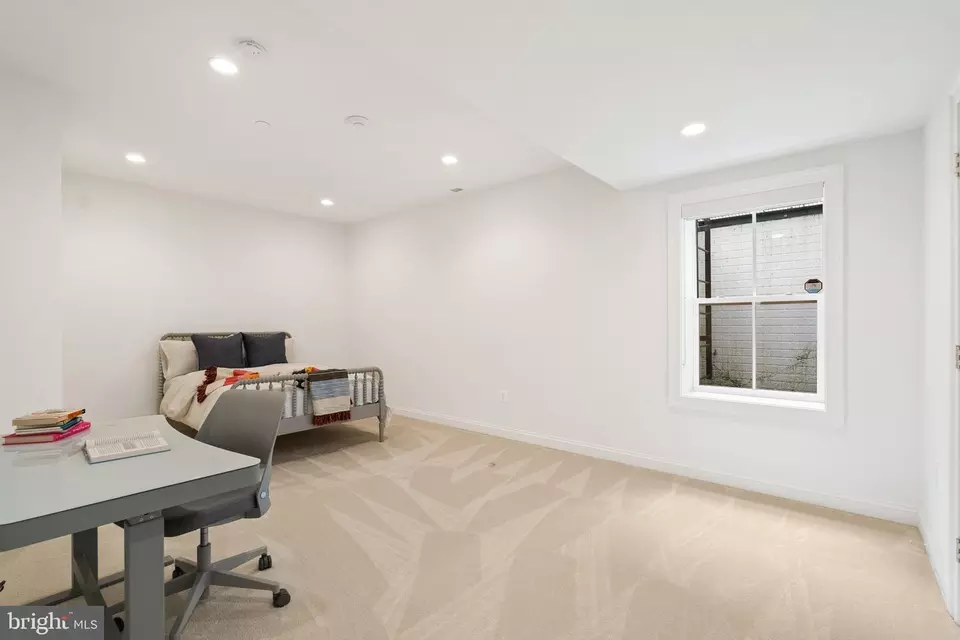 Bedroom - 6213 Dahlonega Rd, Bethesda, MD 20816 photo 15 of 15