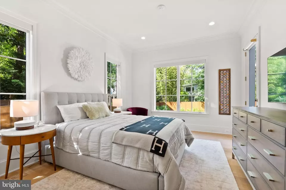 Bedroom - 6213 Dahlonega Rd, Bethesda, MD 20816 photo 1 of 15