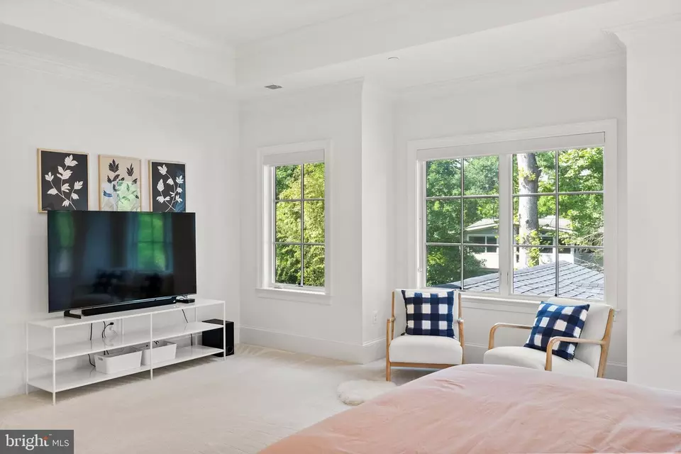 Bedroom - 6213 Dahlonega Rd, Bethesda, MD 20816 photo 8 of 15