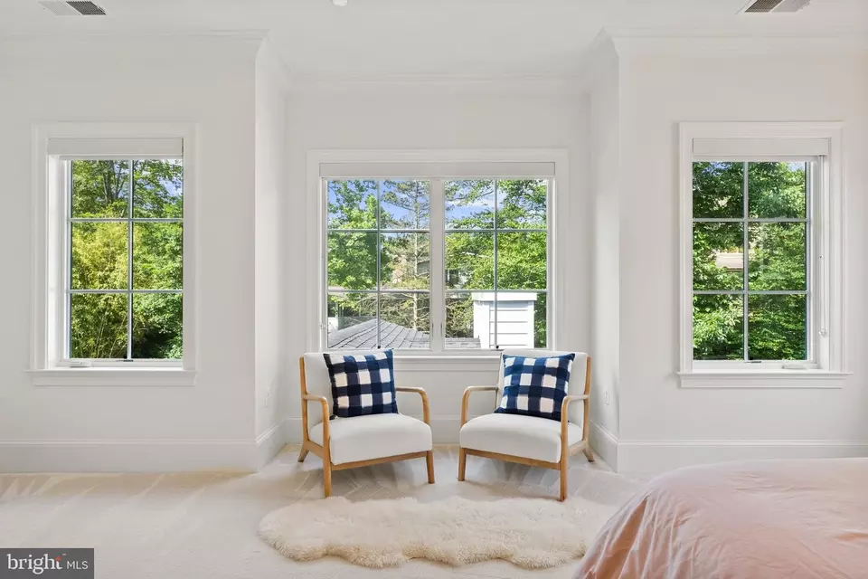 Bedroom - 6213 Dahlonega Rd, Bethesda, MD 20816 photo 9 of 15