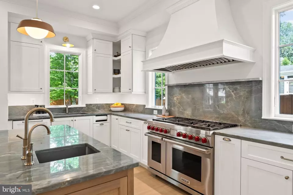 Kitchen - 6213 Dahlonega Rd, Bethesda, MD 20816 photo 9 of 9