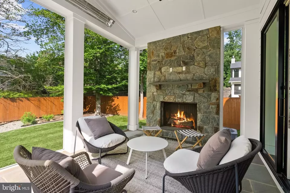 Exterior - 6213 Dahlonega Rd, Bethesda, MD 20816 photo 9 of 14