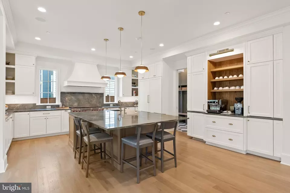 Kitchen - 6213 Dahlonega Rd, Bethesda, MD 20816 photo 2 of 9