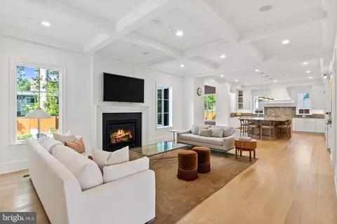 Living - 6213 Dahlonega Rd, Bethesda, MD 20816 photo 1 of 3