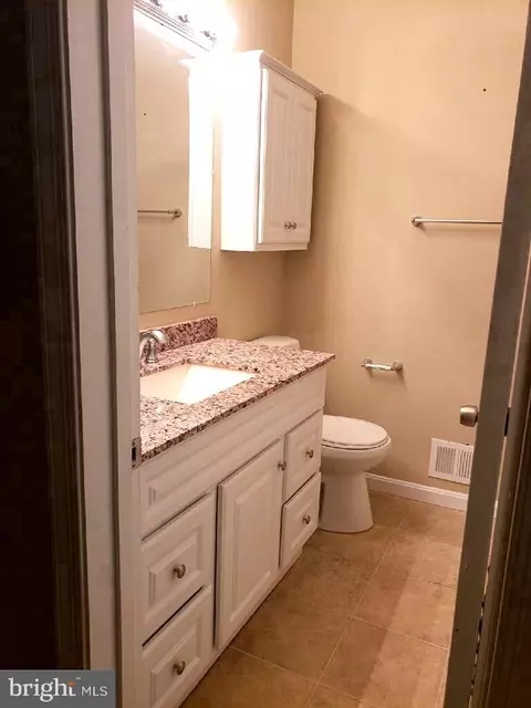 1807 Reedie Dr, Silver Spring, MD 20902 photo 10