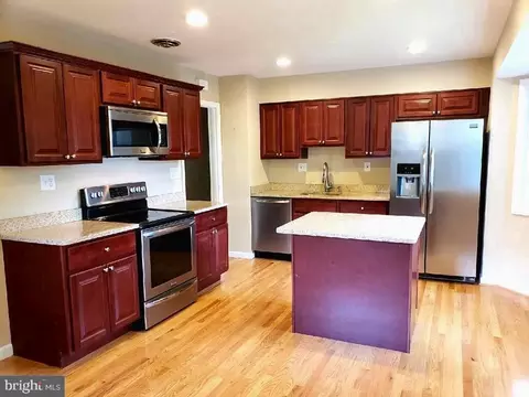 1807 Reedie Dr, Silver Spring, MD 20902 photo 9