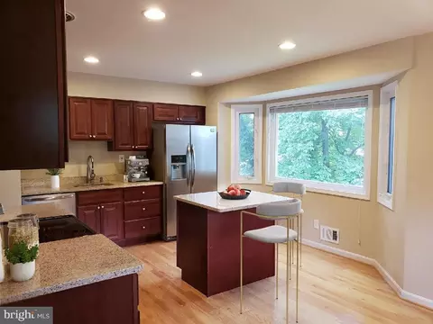 1807 Reedie Dr, Silver Spring, MD 20902 photo 8
