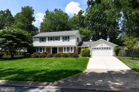 3236 Birchtree Ln, Silver Spring, MD 20906