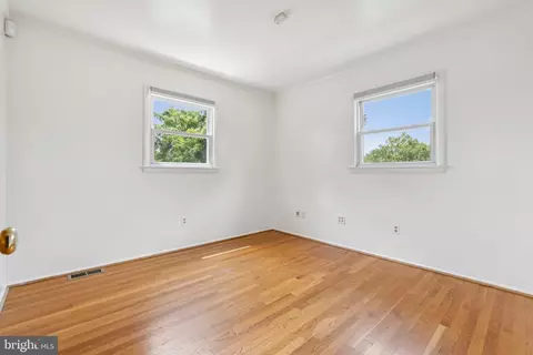 2649 Cory Ter, Silver Spring, MD 20902 photo 17