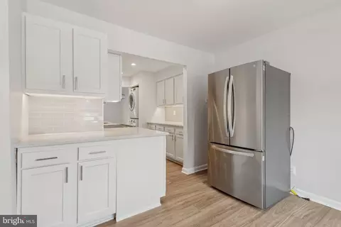 Kitchen - 19724 Wootton Ave, Poolesville, MD 20837 photo 3 of 3