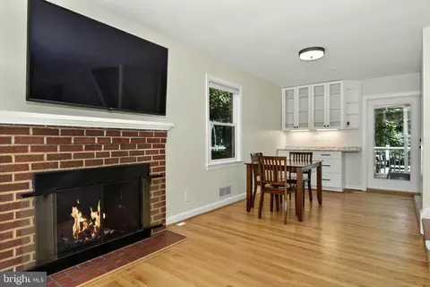 3109 Regina Dr, Silver Spring, MD 20906 photo 9