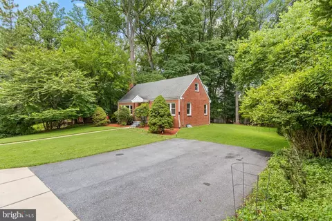 3109 Regina Dr, Silver Spring, MD 20906 photo 5