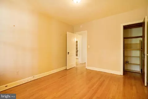 8215 Schrider St, Silver Spring, MD 20910 photo 13