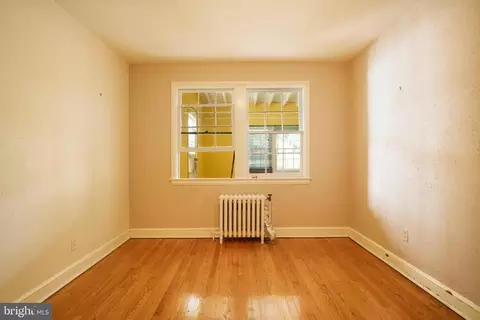 8215 Schrider St, Silver Spring, MD 20910 photo 18