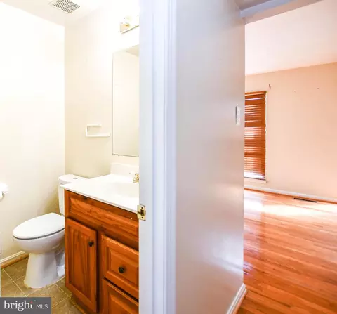 2604 Nisqually Ct, Silver Spring, MD 20906 photo 7