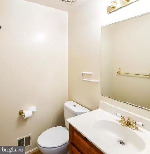 2604 Nisqually Ct, Silver Spring, MD 20906 photo 6