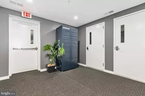 700 Roeder Rd #603, Silver Spring, MD 20910 photo 16